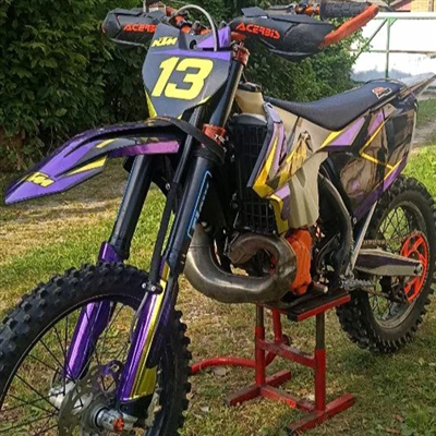 Винилови опаковки за резервоар на мотоциклет – придайте на вашето превозно ср...